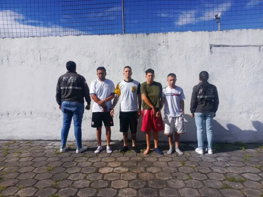 Los detenidos son los presuntos responsable de un robo en San Antonio de Ibarra